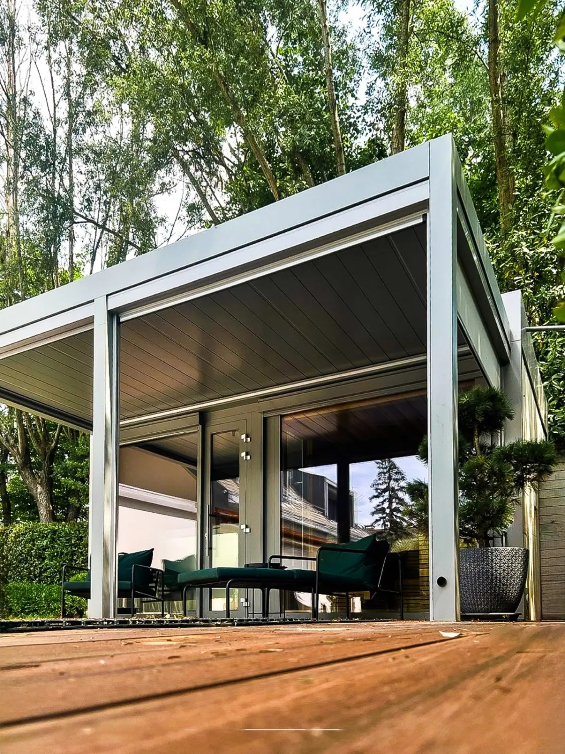 Pergola/ Terrassenüberdachungen und Zubehör